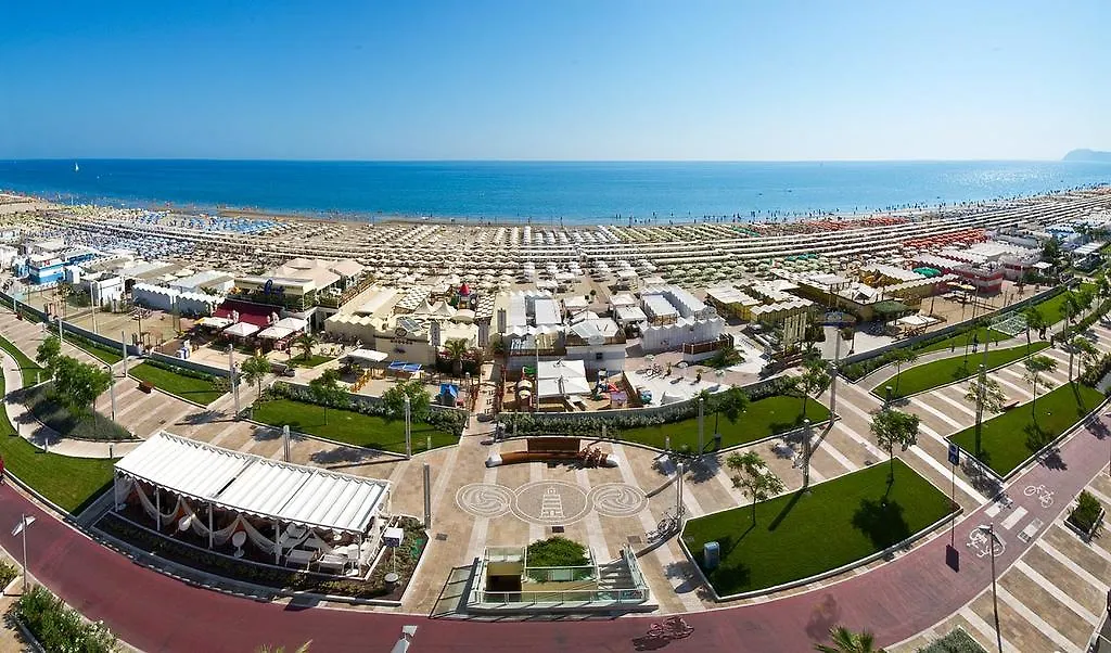 ****  Hotel Vienna Touring Riccione Italy