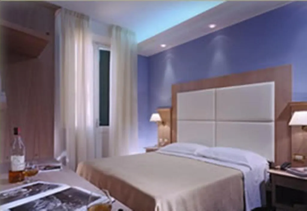 Hotel Vienna Touring Riccione 4*,